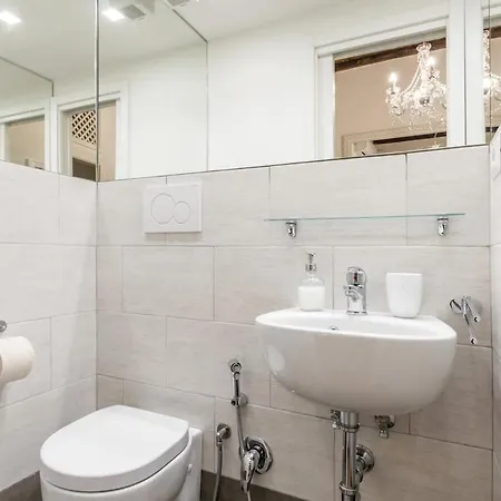 Nyaraló Scala Charming Flat *